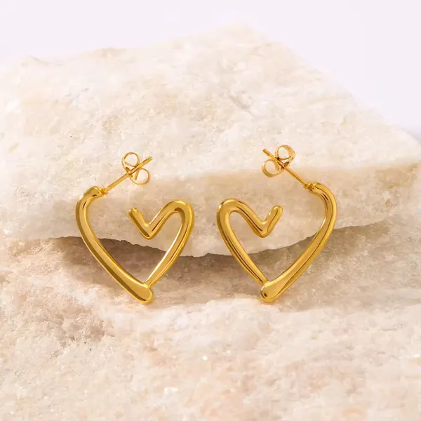 Heartline_Anti-Tarnish_Statement_Earrings