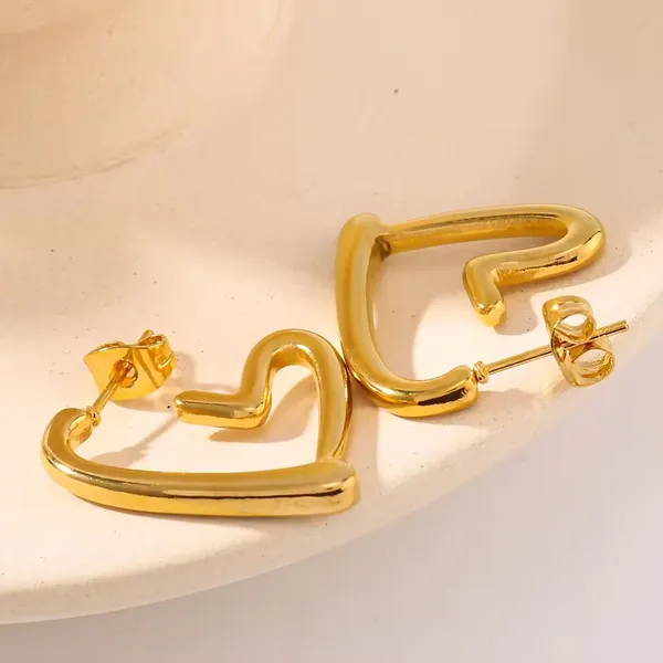 Heartline_Anti-Tarnish_Statement_Earrings