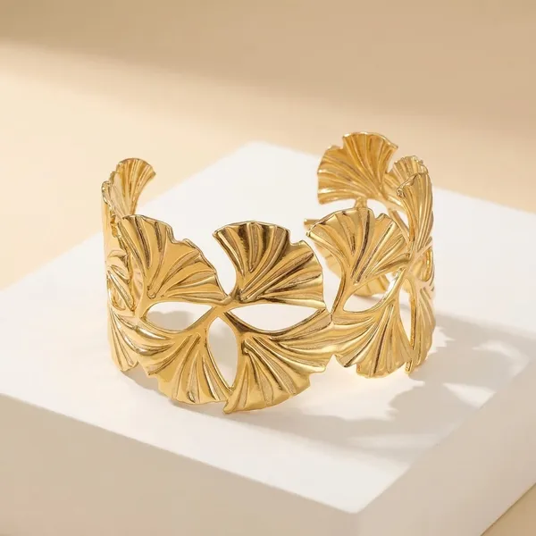 Golden_Stainless_Steel_Floral_Leaf_Cuff_Cuff_Kada_For_Women