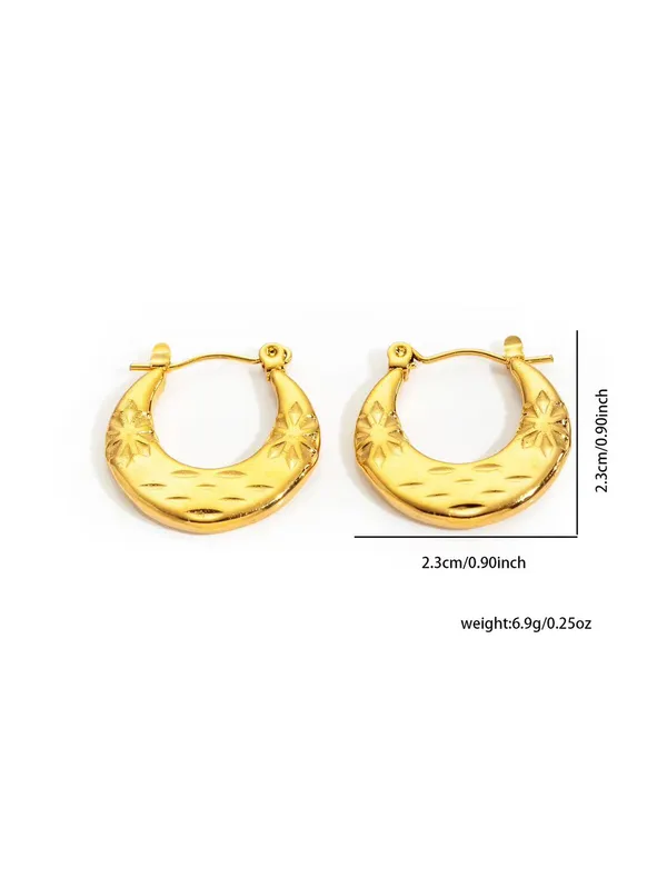 Celestial_Crescent_Anti-Tarnish_Hoop_Earrings