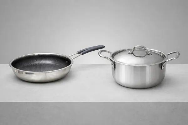 Silver_Stainless_Steel_Tri_Ply_Induction_Gas_Compatible_With_Lid_Casserole_Handi_And_Tri_Ply_Honeycomb_Nonstick_Induction_Gas_Compatible_Frying_Pan_Combo_Pack_Of_2