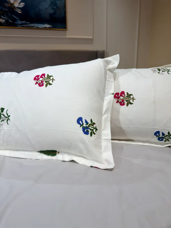 Trendy_Imported_Cotton_Bedsheets