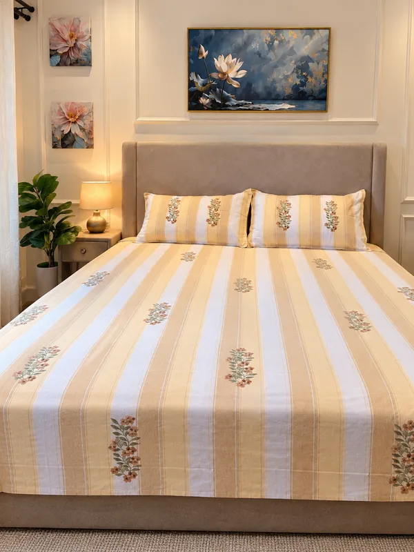 Yellow_Striped_Floral_Print_Bed_Sheet_Set