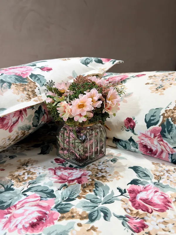 Blooms_Duck_Cotton_Bedspreads
