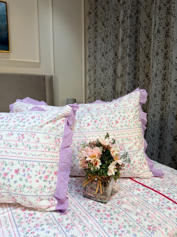 Petals_Ruffled_Bed_Sheet_Set
