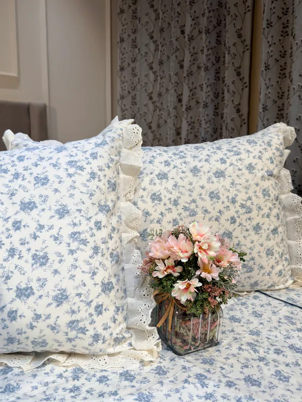 Petals_Ruffled_Bed_Sheet_Set