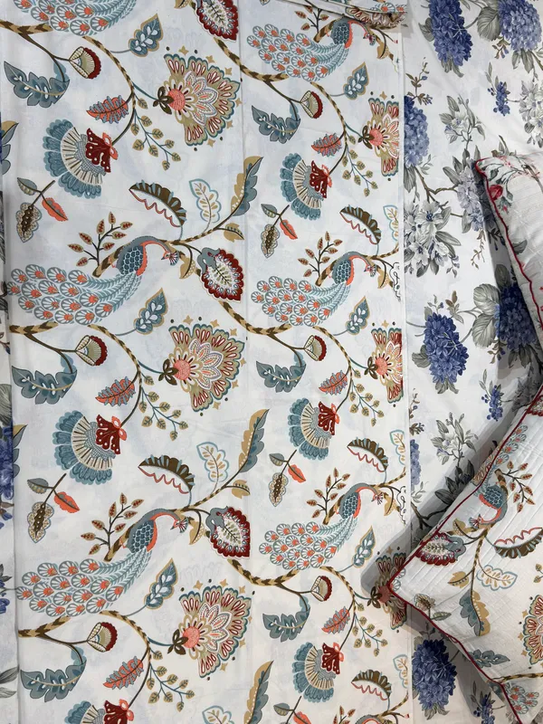 Spring_Floral_Bedspread_With_Quilted_Pillow_Case