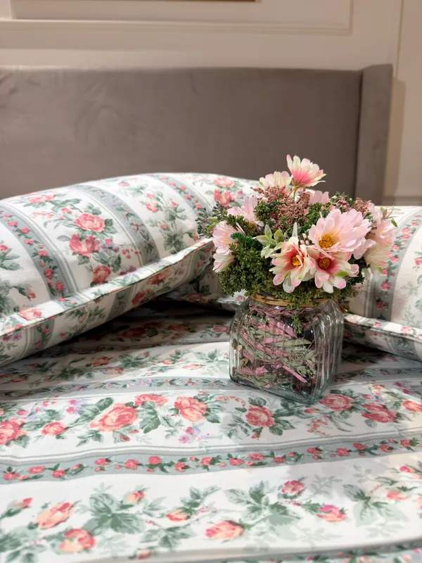 Blooms_Duck_Cotton_Bedspreads