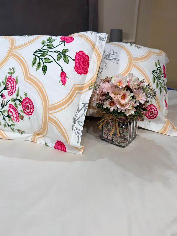 Trendy_Imported_Cotton_Bedsheets