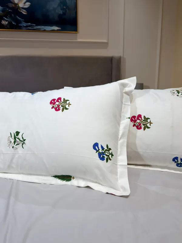 Trendy_Imported_Cotton_Bedsheets