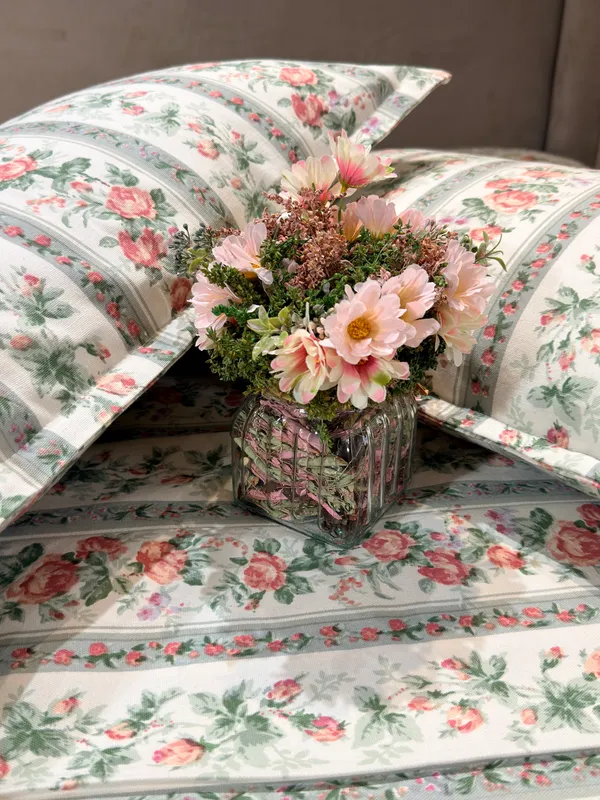Blooms_Duck_Cotton_Bedspreads