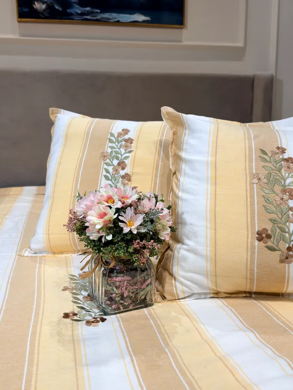 Yellow_Striped_Floral_Print_Bed_Sheet_Set