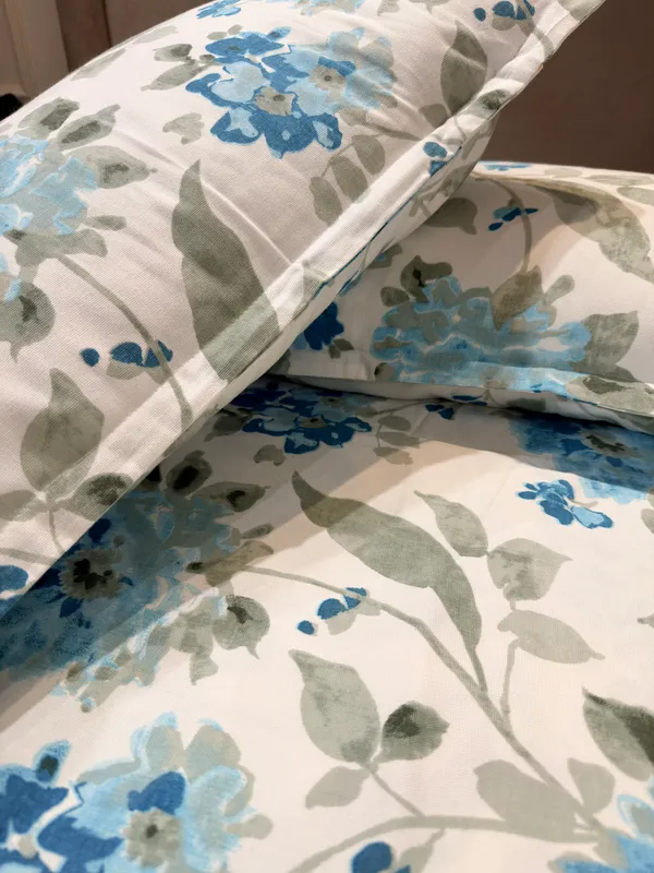 Blooms_Duck_Cotton_Bedspreads
