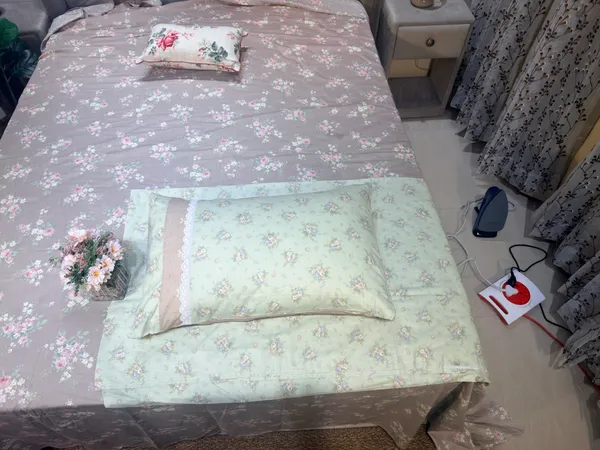 Bristol_English_Florals_Imported_Sheets