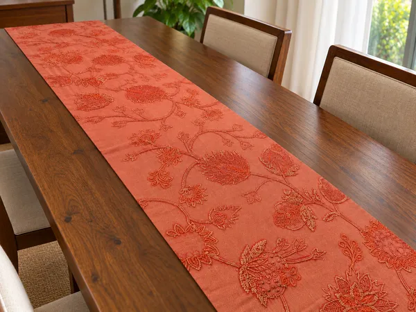 Table_Tales_Runners