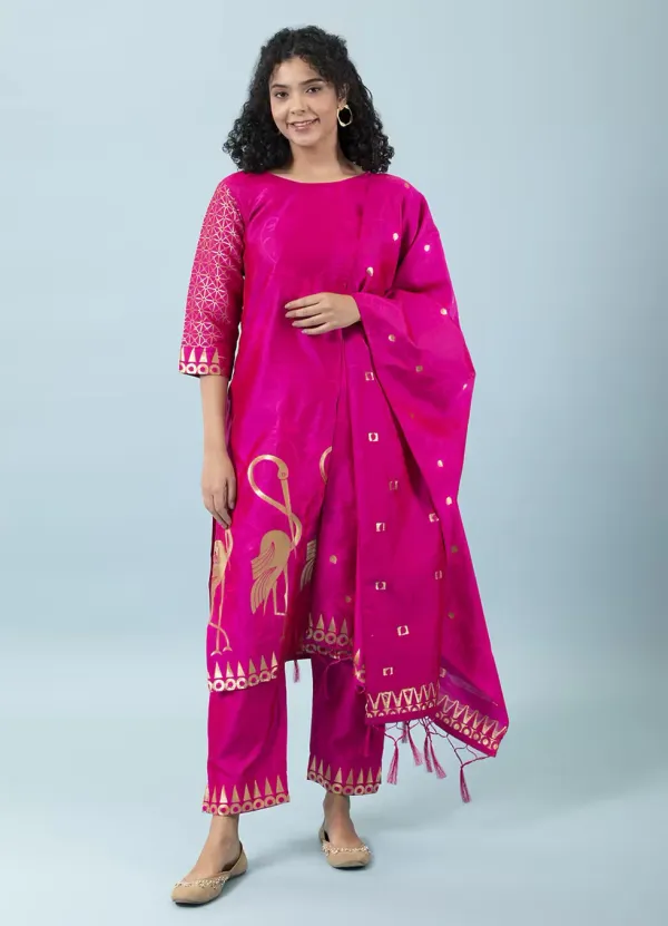 Floral_Printed_Cotton_Silk_Round_Neck_Kurta_Trouser_&_Dupatta_Set