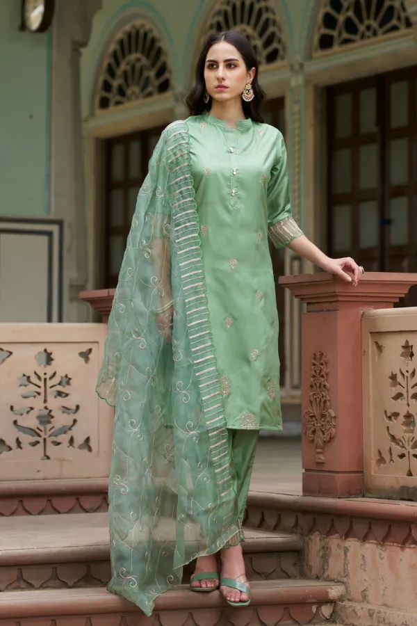 Floral_Embroidered_Silk_Round_Neck_Kurta_Trouser_And_Dupatta_Set