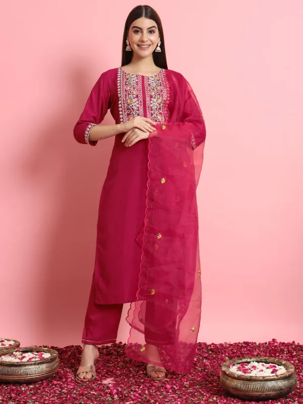 Floral_Embroidered_Silk_Round_Neck_Kurta_Trouser_And_Dupatta_Set