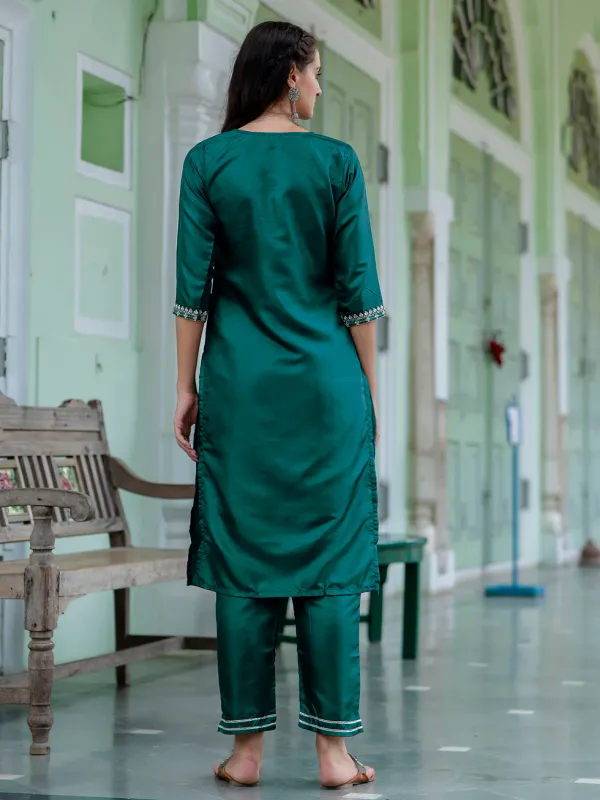 Floral_Embroidered_Silk_Round_Neck_Kurta_Trouser_And_Dupatta_Set