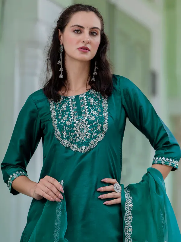 Floral_Embroidered_Silk_Round_Neck_Kurta_Trouser_And_Dupatta_Set