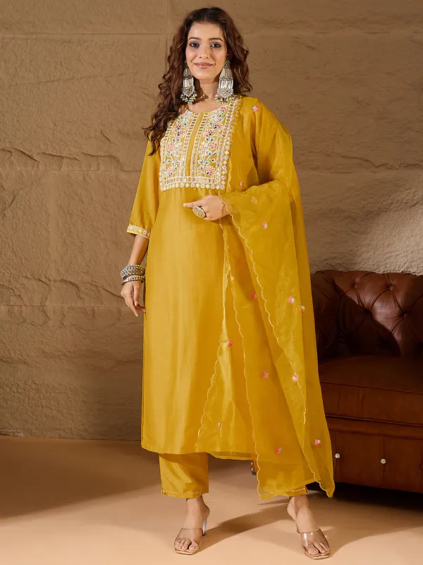 Floral_Embroidered_Silk_Round_Neck_Kurta_Trouser_And_Dupatta_Set