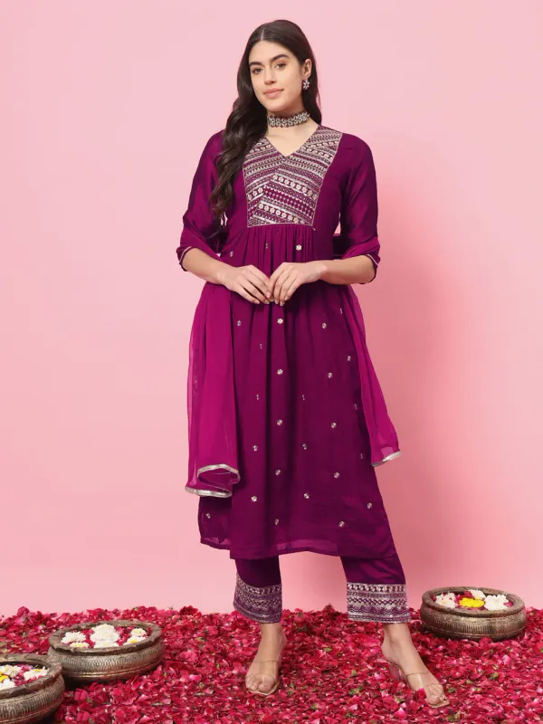 Floral_Embroidered_Silk_V_Neck_Kurta_Trouser_And_Dupatta_Set