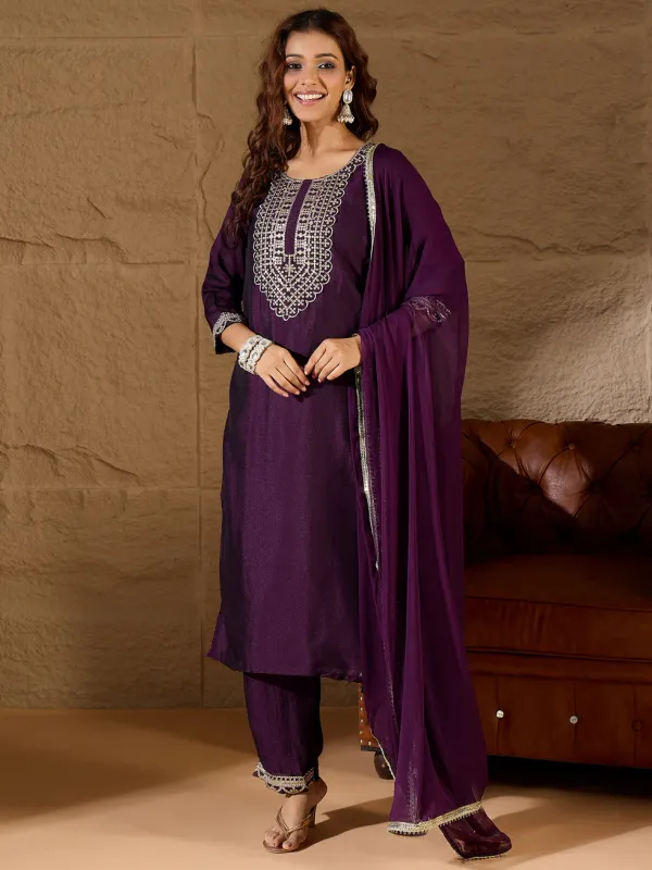 Floral_Embroidered_Silk_Round_Neck_Kurta_Trouser_And_Dupatta_Set