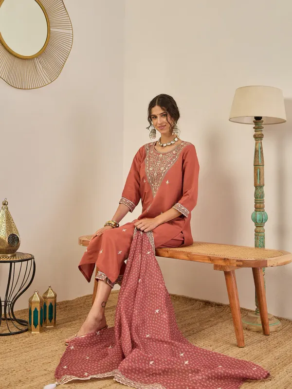 Floral_Embroidered_Silk_Blend_Round_Neck_Kurta_Trouser_&_Dupatta
