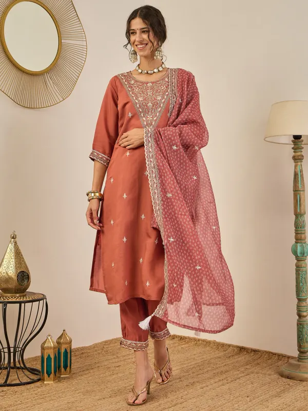 Floral_Embroidered_Silk_Blend_Round_Neck_Kurta_Trouser_&_Dupatta