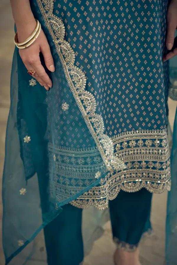 Floral_Embroidered_Muslin_Round_Neck_Kurta_Trouser_&_Dupatta