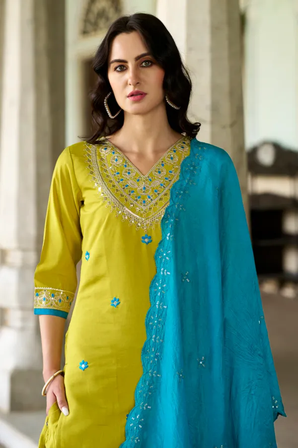 Floral_Embroidered_Muslin_V_Neck_Kurta_Trouser_&_Dupatta