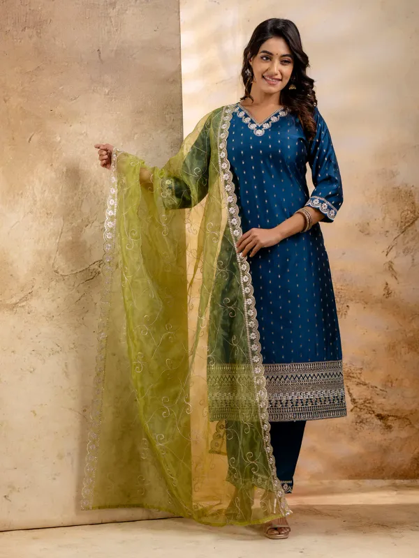 Floral_Embroidered_Chanderi_Silk_V_Neck_Kurta_Trouser_&_Dupatta