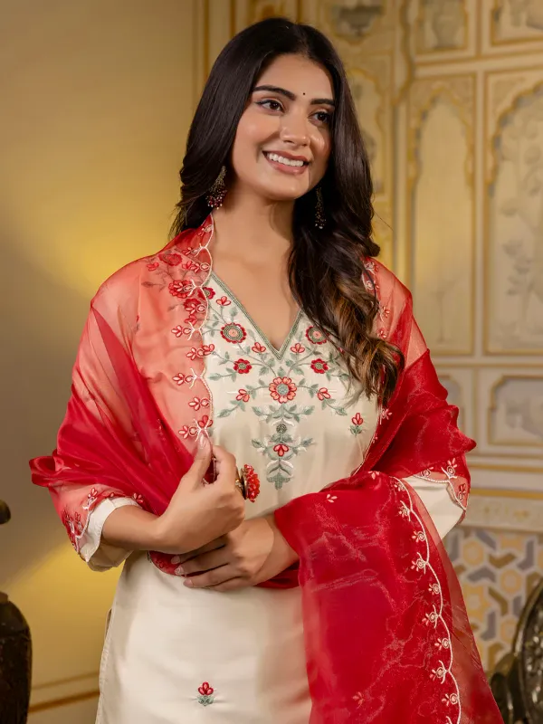 Floral_Embroidered_Silk_V_Neck_Kurta_Trouser_&_Dupatta_Set