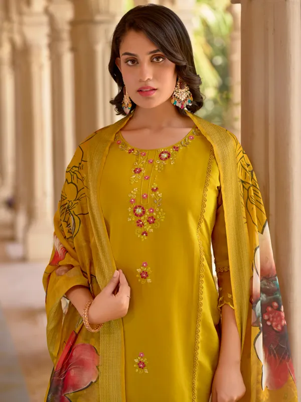 Floral_Embroidered_Silk_Round_Neck_Kurta_Trouser_&_Dupatta_Set
