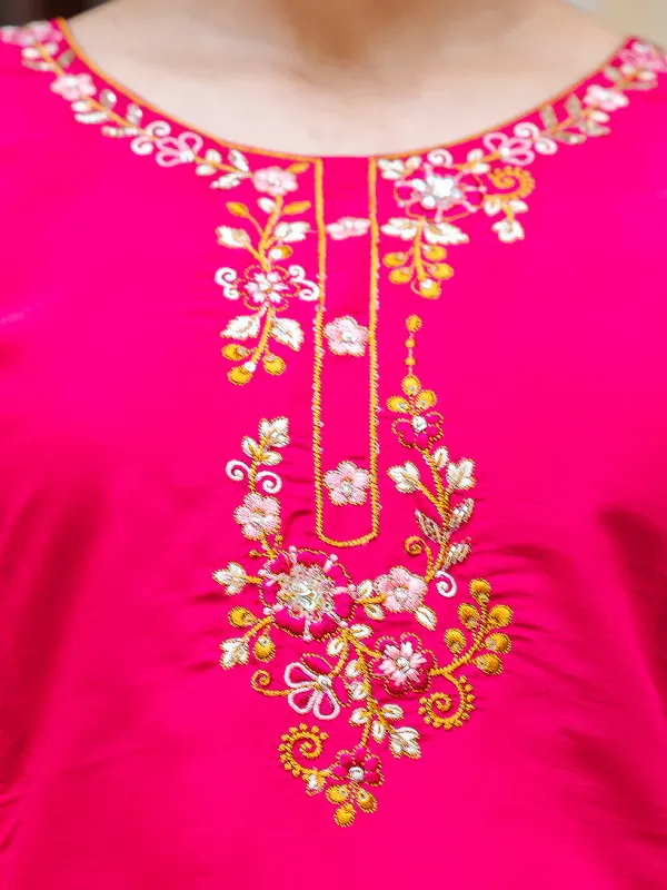 Floral_Embroidered_Silk_Round_Neck_Kurta_Trouser_&_Dupatta_Set