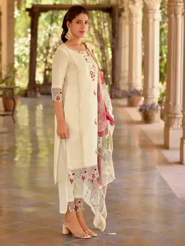 Floral_Embroidered_Silk_Round_Neck_Kurta_Trouser_&_Dupatta_Set