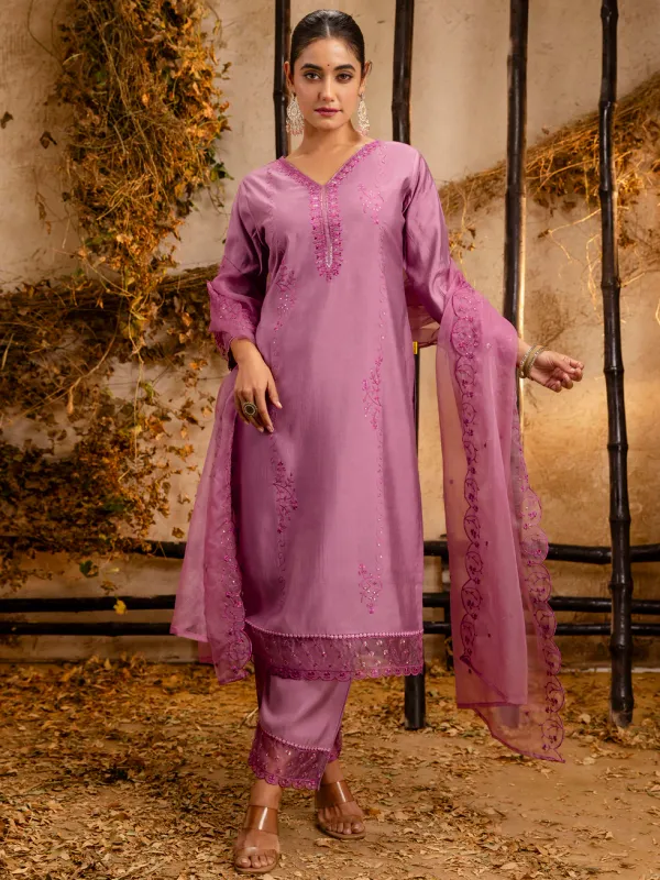 Floral_Embroidered_Silk_V_Neck_Kurta_Trouser_&_Dupatta_Set