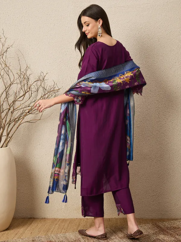 Floral_Embroidered_Silk_Round_Neck_Kurta_Trouser_&_Dupatta_Set