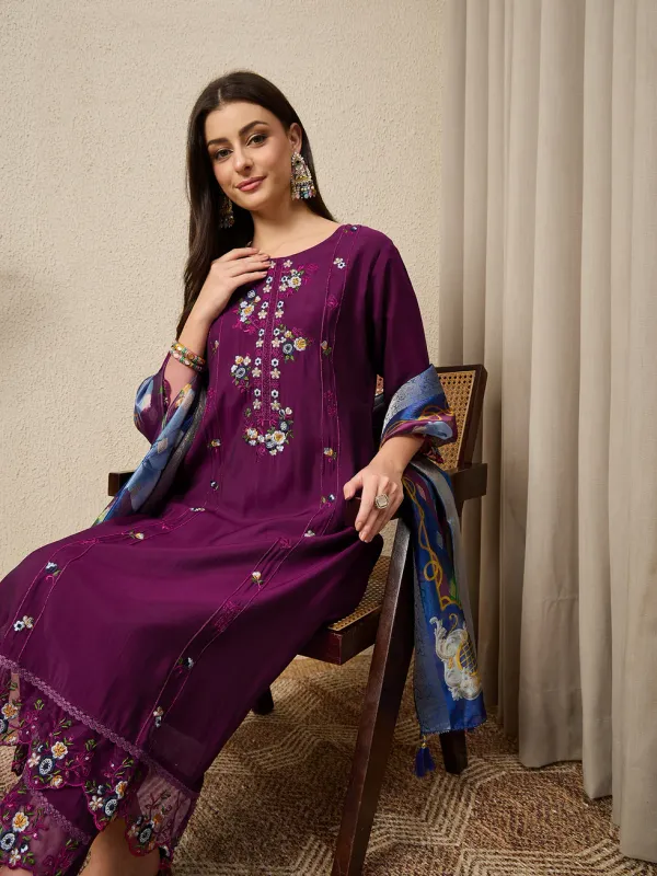 Floral_Embroidered_Silk_Round_Neck_Kurta_Trouser_&_Dupatta_Set
