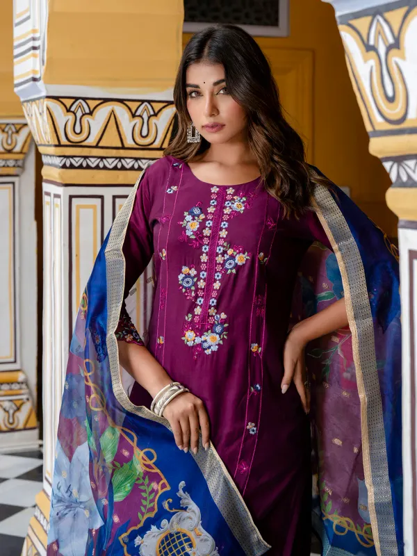 Floral_Embroidered_Silk_Round_Neck_Kurta_Trouser_&_Dupatta_Set