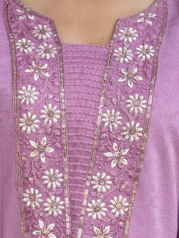 Floral_Embroidered_Silk_Blend_Round_Neck_Kurta_Trouser_&_Dupatta_Set
