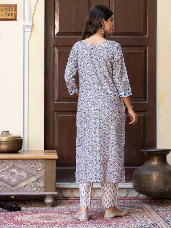 Floral_Printed_Pure_Cotton_Round_Neck_Kurta_Trouser_And_Dupatta_Set