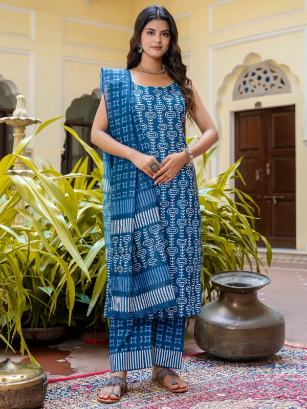 Floral_Printed_Pure_Cotton_Round_Neck_Kurta_Trouser_And_Dupatta_Set