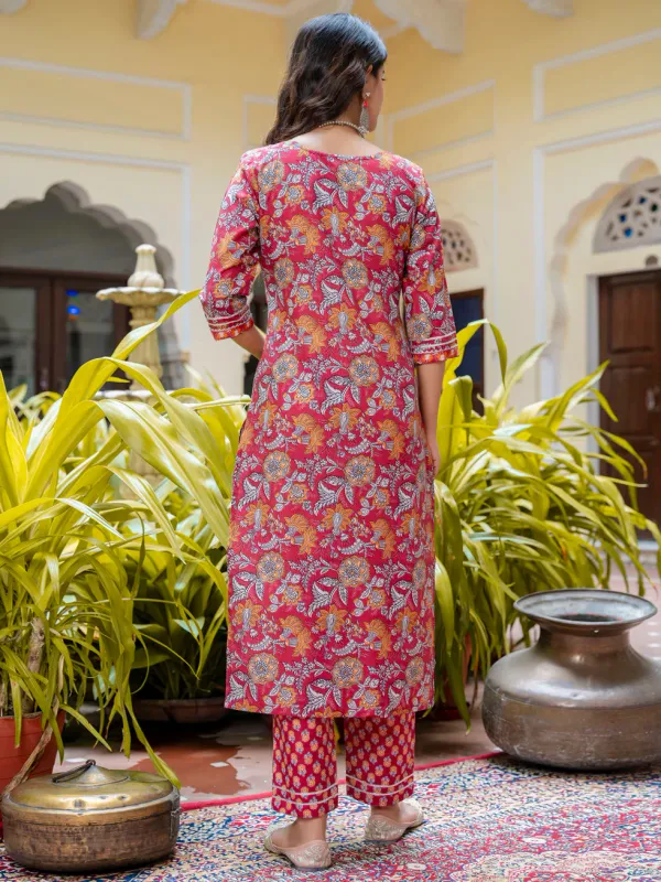 Floral_Printed_Pure_Cotton_Round_Neck_Kurta_Trouser_And_Dupatta_Set