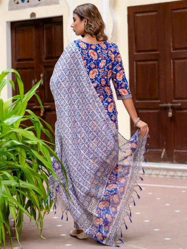 Floral_Printed_Pure_Cotton_Round_Neck_Kurta_Trouser_And_Dupatta_Set