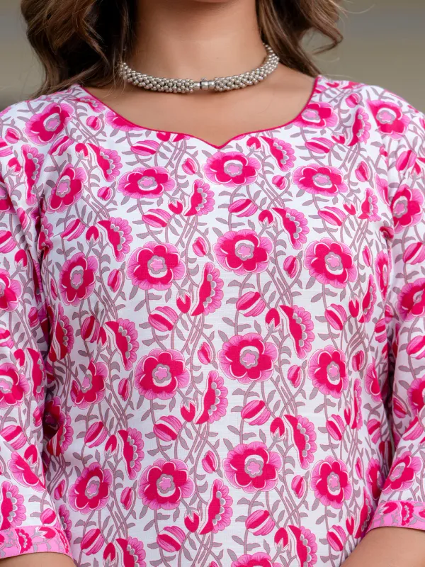 Floral_Printed_Pure_Cotton_Round_Neck_Kurta_Trouser_And_Dupatta_Set