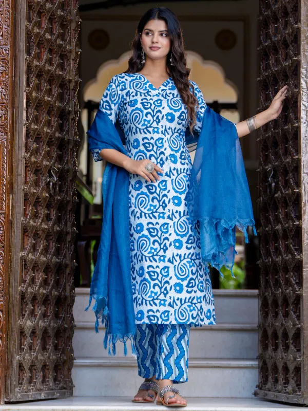 Floral_Printed_Pure_Cotton_V_Neck_Kurta_Trouser_And_Dupatta_Set
