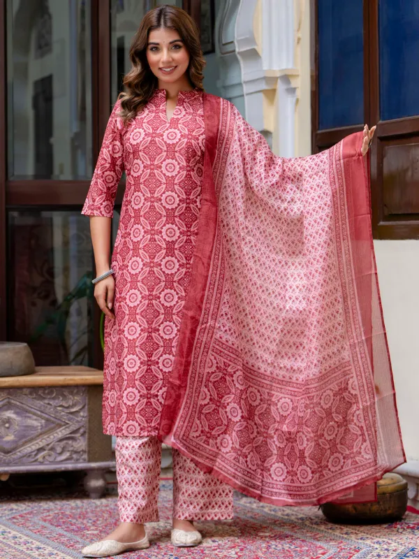 Floral_Printed_Pure_Cotton_Round_Neck_Kurta_Trouser_And_Dupatta_Set