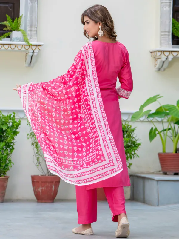 Floral_Embroidered_Silk_Round_Neck_Kurta_Trouser_&_Dupatta_Set