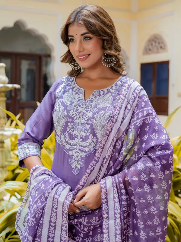 Floral_Embroidered_Silk_Round_Neck_Kurta_Trouser_&_Dupatta_Set